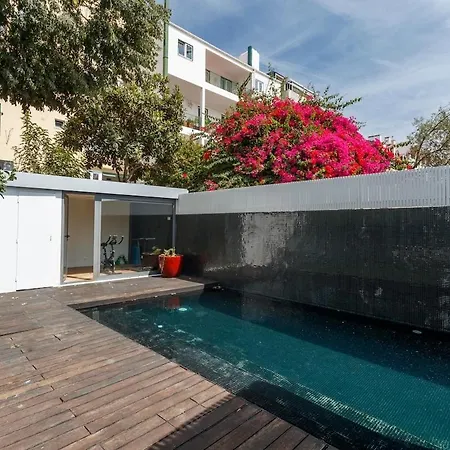 Florez Townhouse アパート *