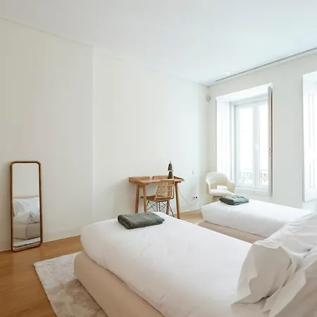 アパート Florez Townhouse リスボン